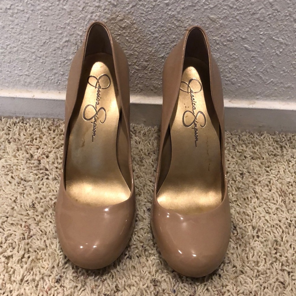 Jessica Simpson Pumps